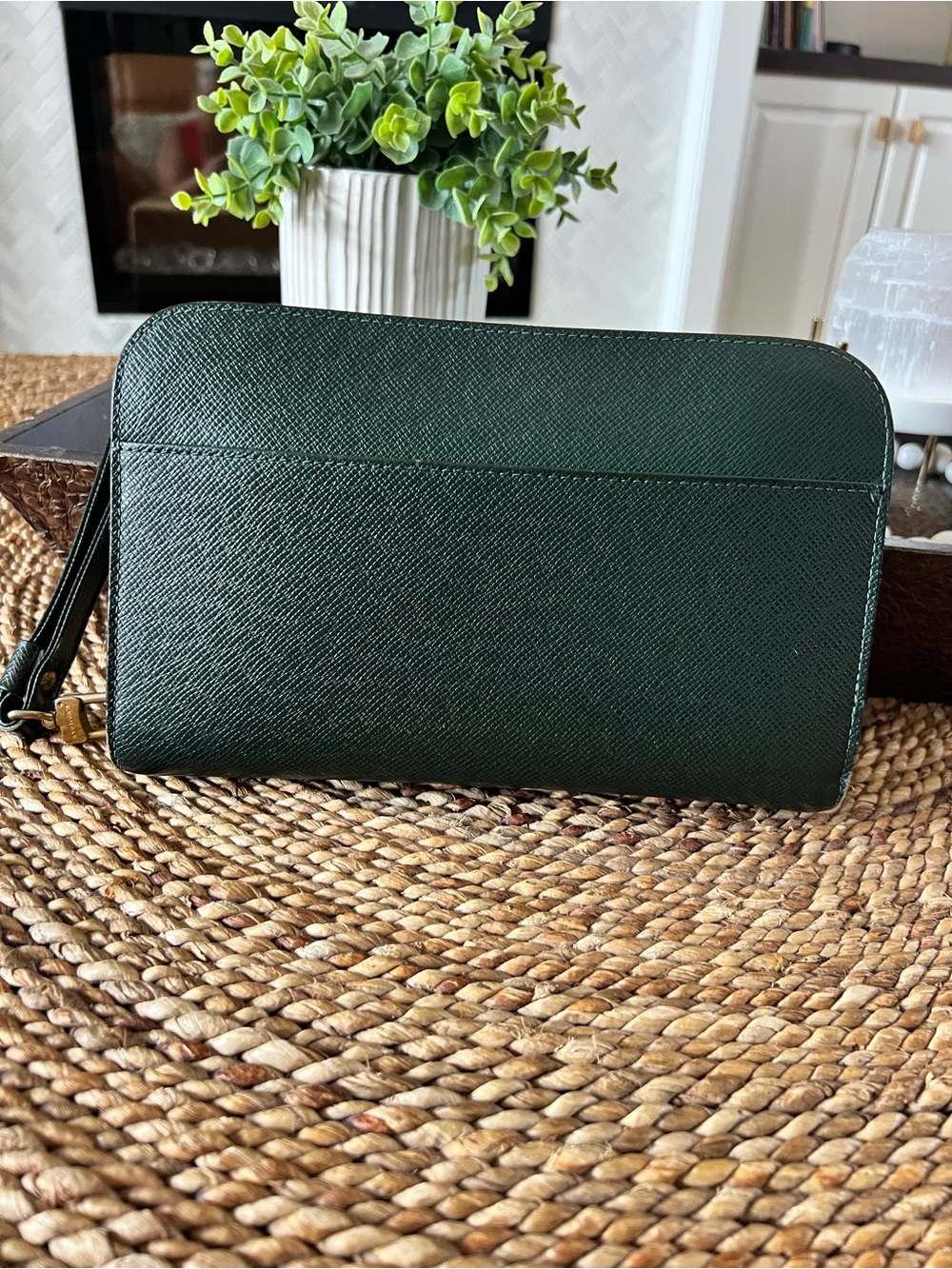 Louis Vuitton Taiga Baikal Clutch Wristlet Pochette Green Epicea Vintage